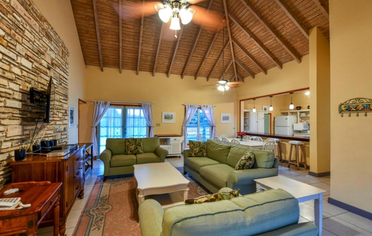 Casa Chiesa Villa English Harbour ภายนอก รูปภาพ